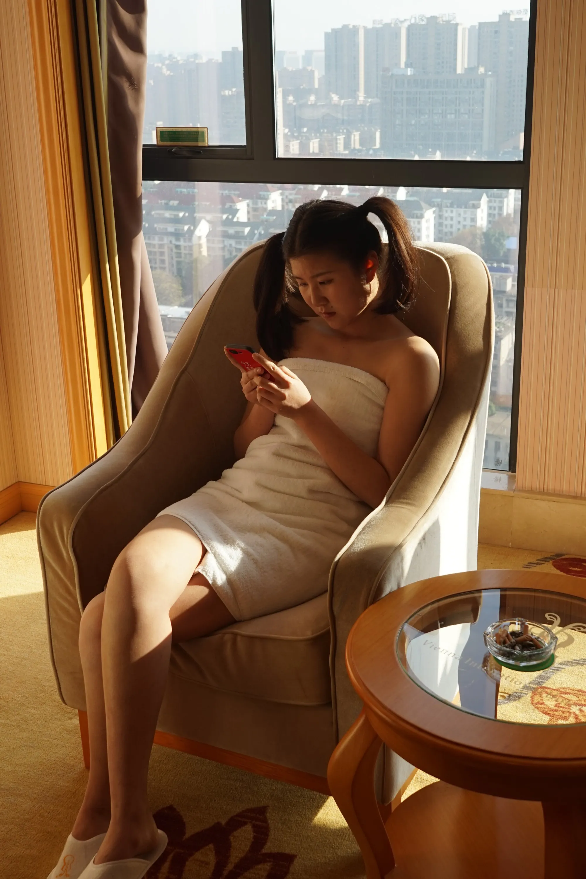 【国模系列】美模 小香 无圣光大尺度私拍VIP福利图2【100P】