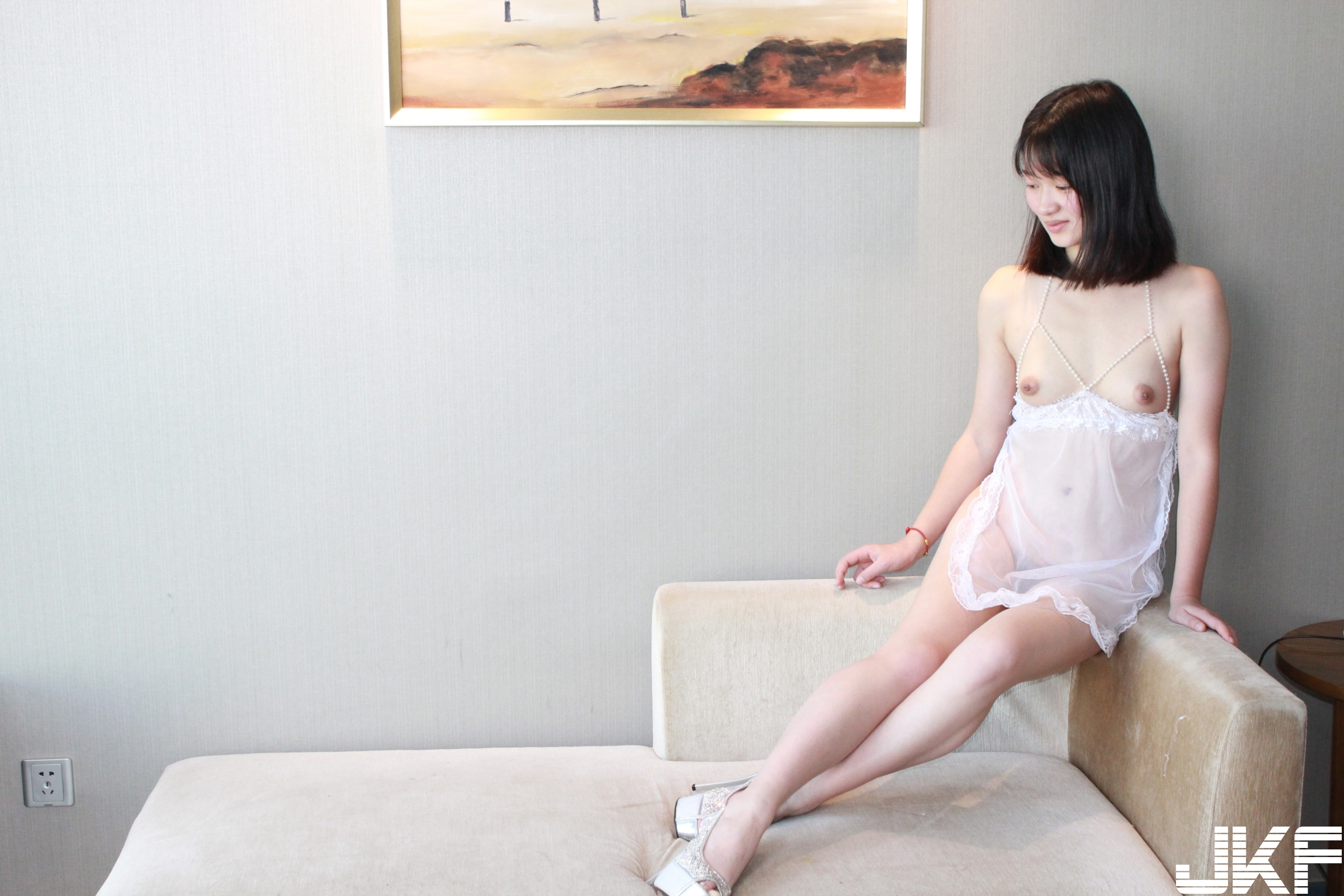 【国模系列】美模 冷冷 大尺度VIP福利图2【100P】